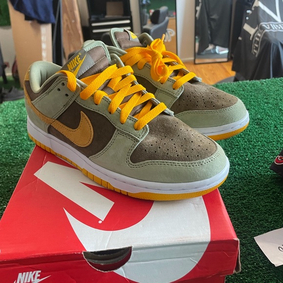 Dusty Olive Dunk